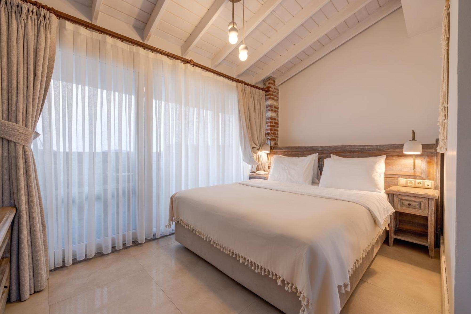 Navalia Hotel 福卡 外观 照片