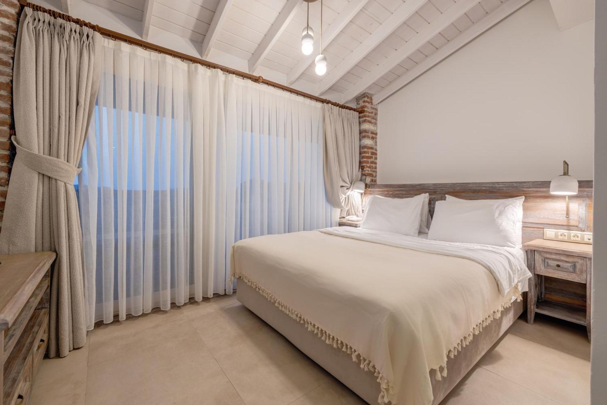 Navalia Hotel 福卡 外观 照片