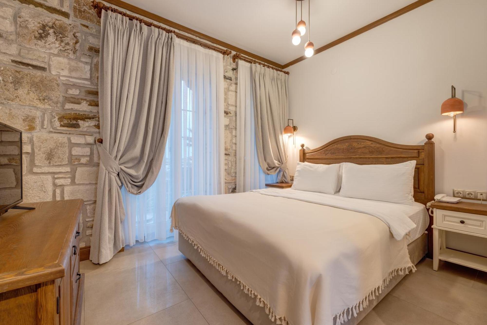 Navalia Hotel 福卡 外观 照片
